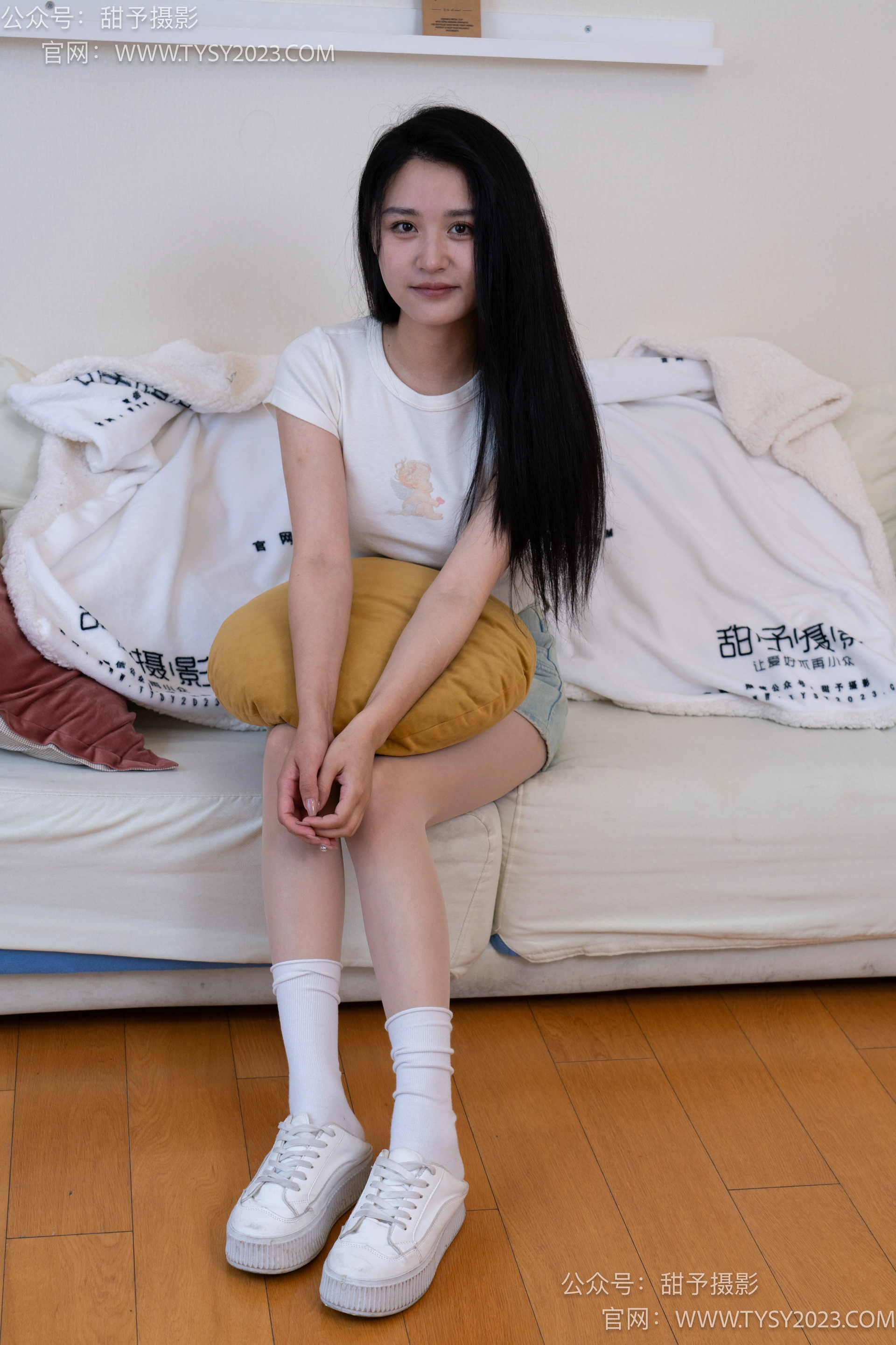 甜予摄影 No.096 澜澜-板鞋、白棉袜、肉丝（脚尖加固款） 1